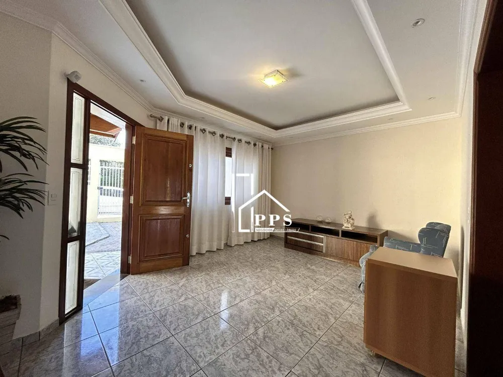 Casa, 3 quartos, 238 m² - Foto 2