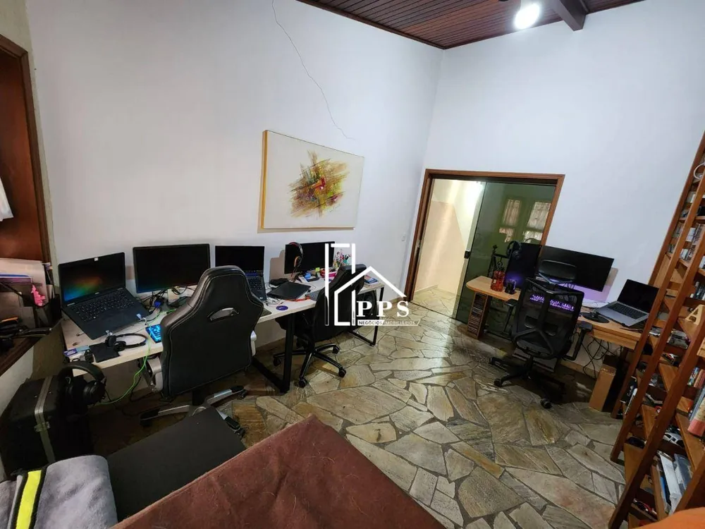 Casa, 3 quartos, 250 m² - Foto 2