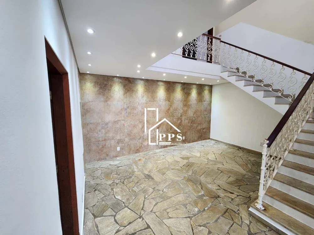 Casa, 3 quartos, 250 m² - Foto 3