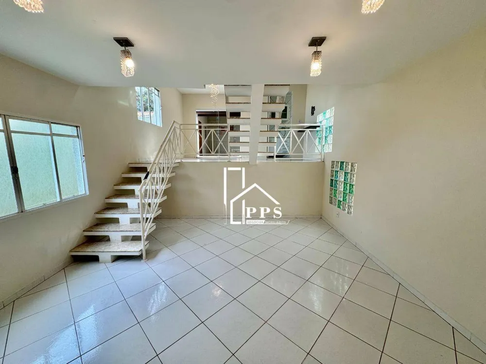 Casa, 3 quartos, 248 m² - Foto 11