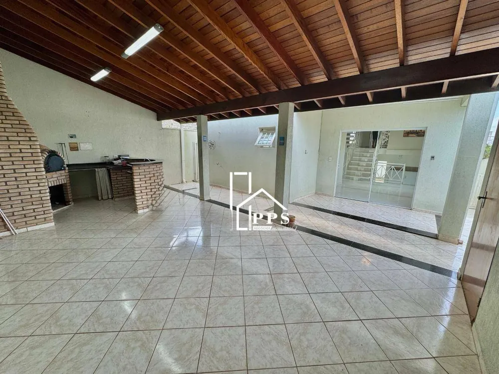 Casa, 3 quartos, 248 m² - Foto 8