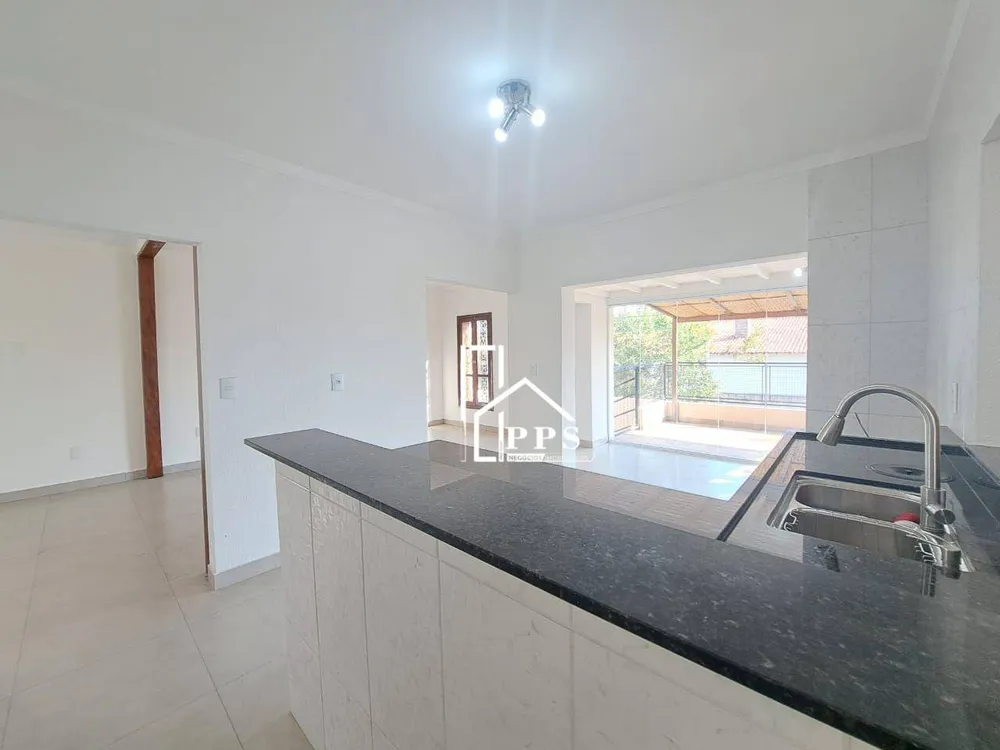 Casa, 3 quartos, 270 m² - Foto 1
