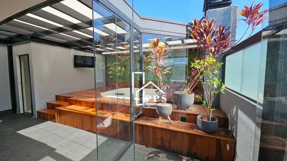 Apartamento, 3 quartos, 230 m² - Foto 1
