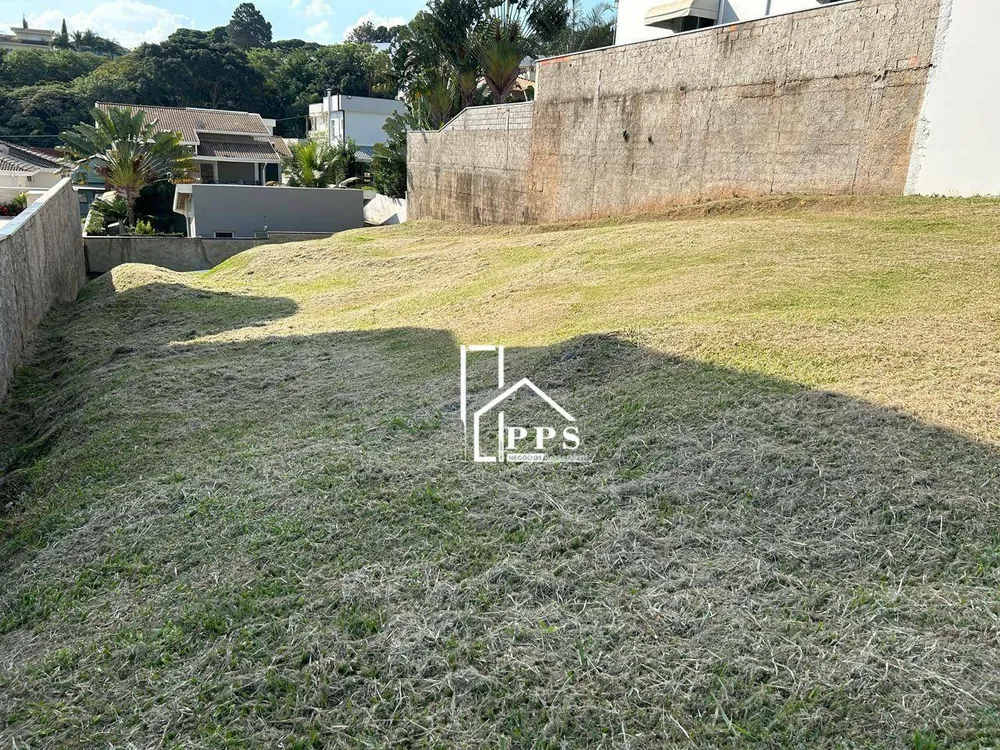 Loteamento e Condomínio, 600 m² - Foto 1