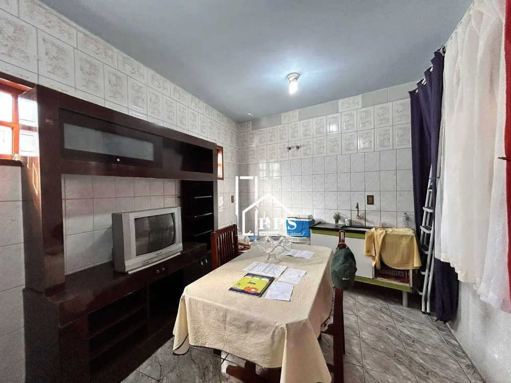 Casa, 4 quartos, 265 m² - Foto 13
