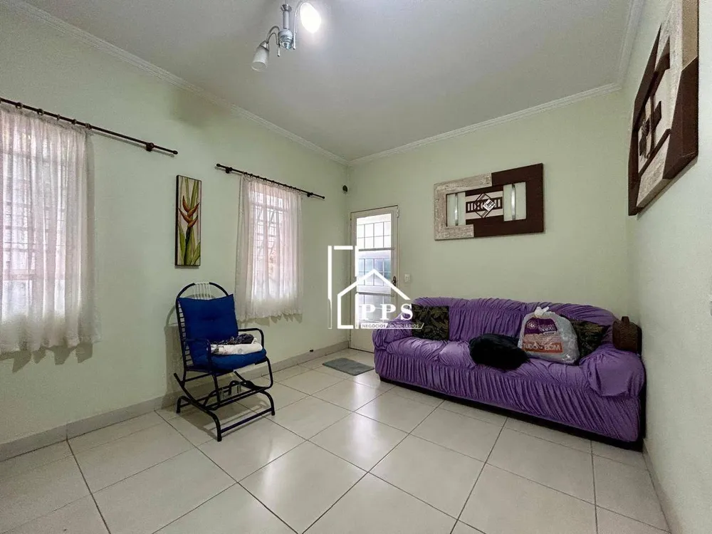 Casa, 4 quartos, 235 m² - Foto 2