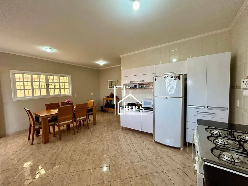 Casa, 3 quartos, 220 m² - Foto 11