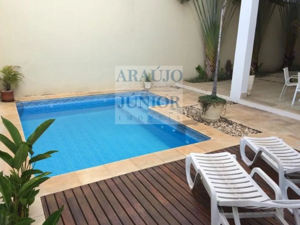 Casa, 3 quartos, 250 m² - Foto 2