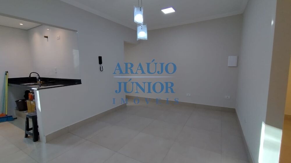 Casa à venda com 2 quartos, 90m² - Foto 15