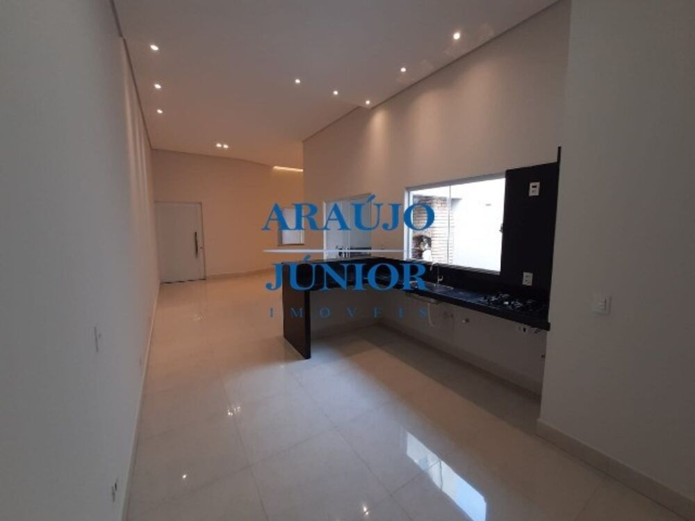 Casa à venda com 3 quartos, 134m² - Foto 2