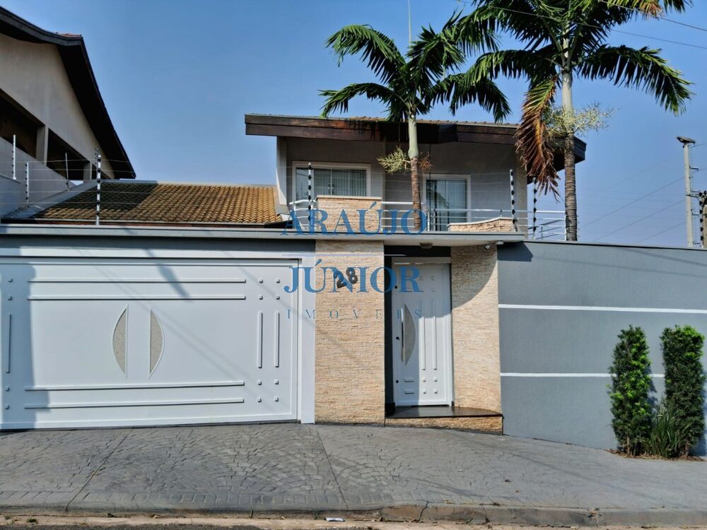 Casa, 4 quartos, 352 m² - Foto 2