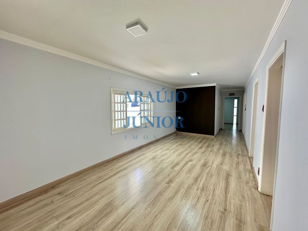 Casa, 4 quartos, 420 m² - Foto 1