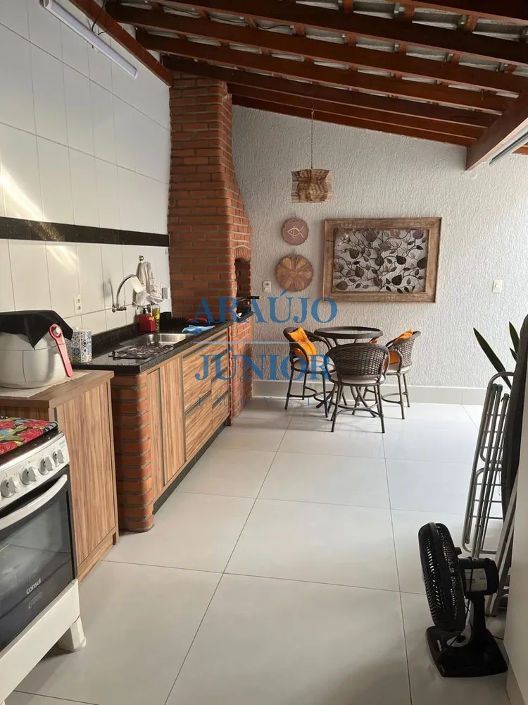Casa, 3 quartos - Foto 2