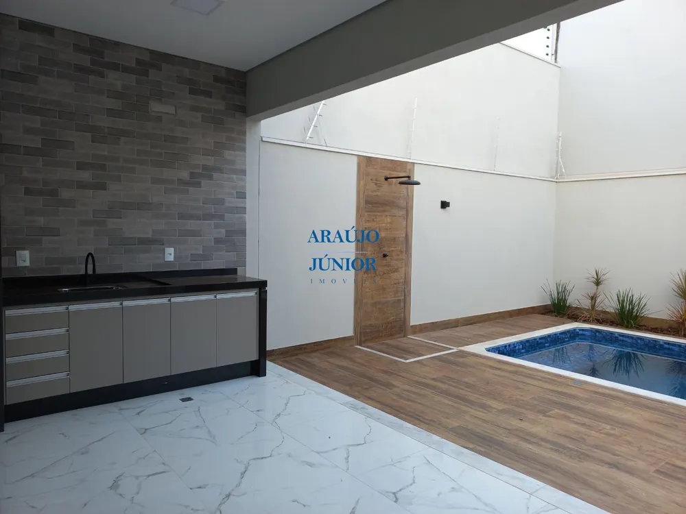 Casa, 3 quartos, 205 m² - Foto 2