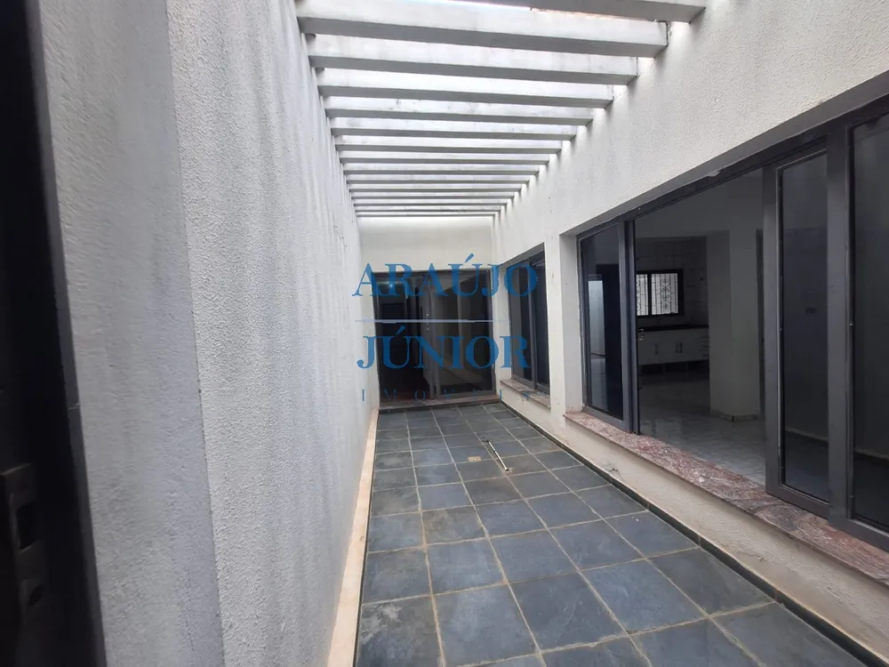 Casa, 3 quartos, 188 m² - Foto 3