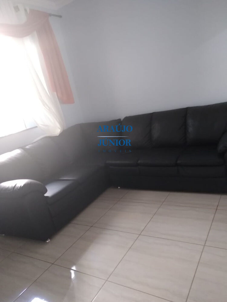 Casa à venda com 4 quartos, 200m² - Foto 3