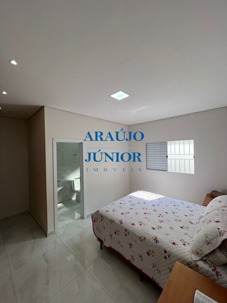 Casa à venda com 3 quartos, 179m² - Foto 5