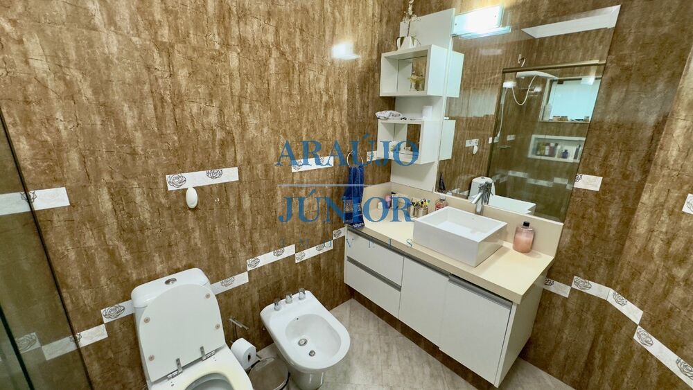 Casa à venda com 3 quartos, 360m² - Foto 5