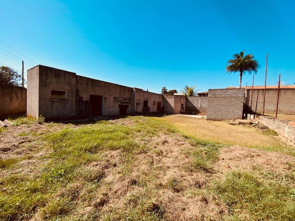 Prédio Inteiro à venda com 3 quartos, 250m² - Foto 6