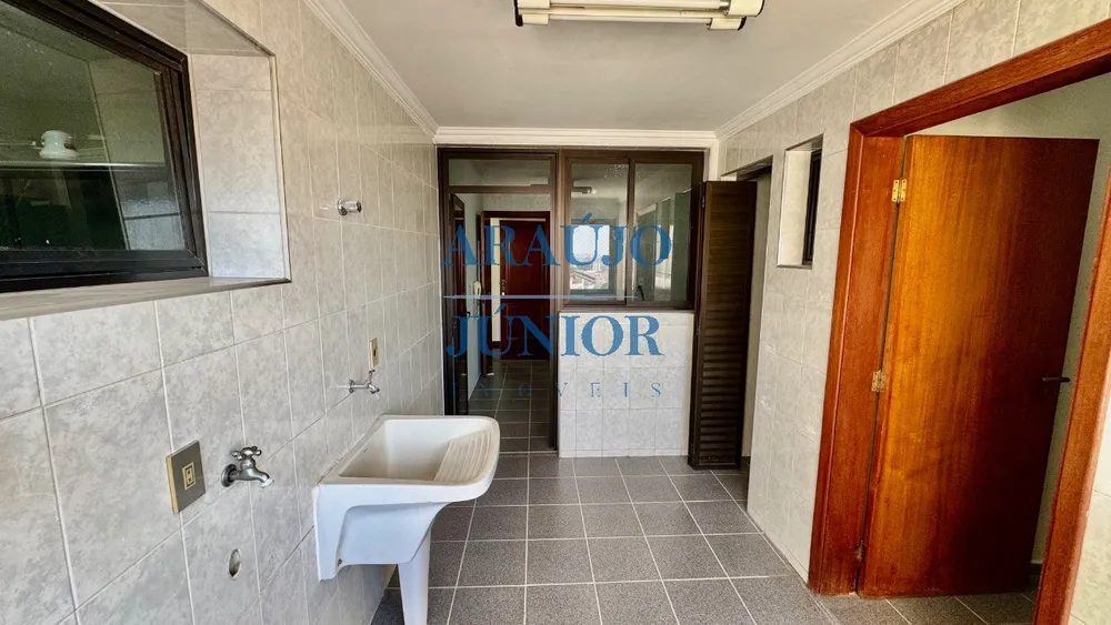 Apartamento, 3 quartos, 130 m² - Foto 11