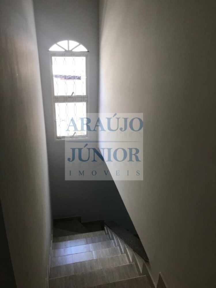 Casa à venda com 3 quartos, 186m² - Foto 16