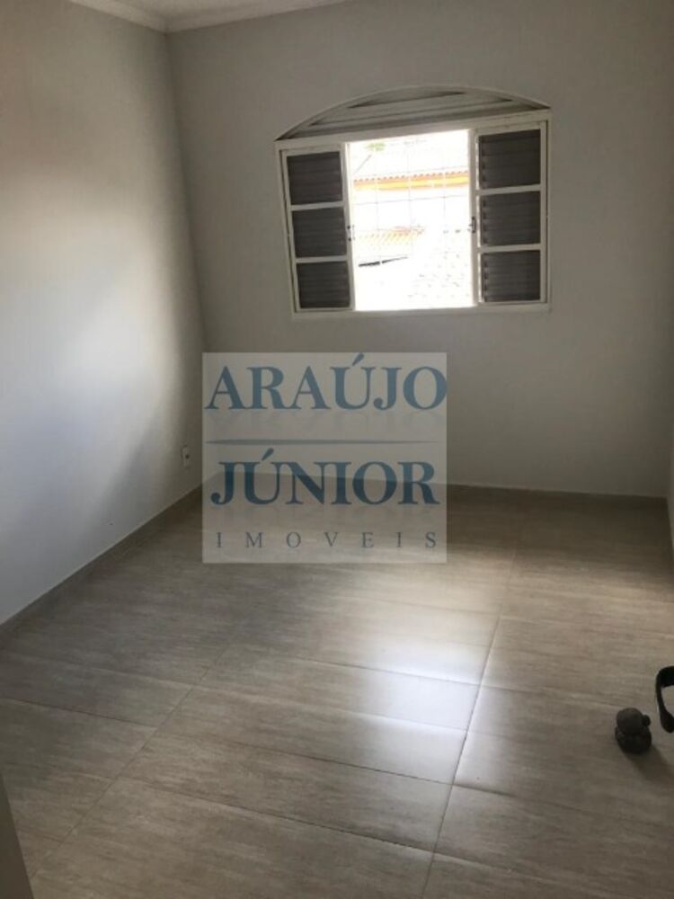 Casa à venda com 3 quartos, 186m² - Foto 12