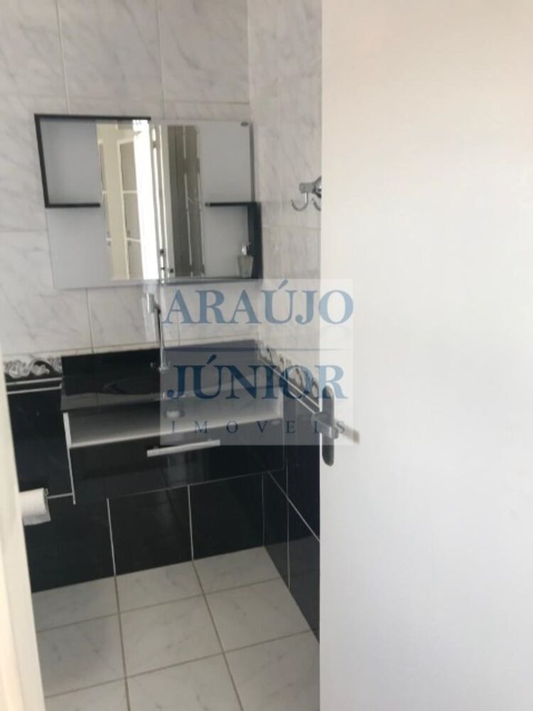Casa à venda com 3 quartos, 186m² - Foto 9