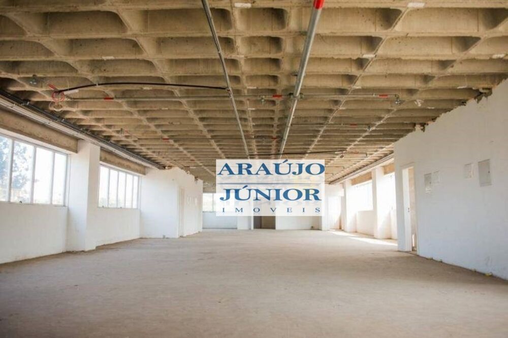 Sala-Conjunto, 300 m² - Foto 1