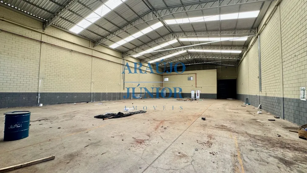Depósito-Galpão, 810 m² - Foto 2