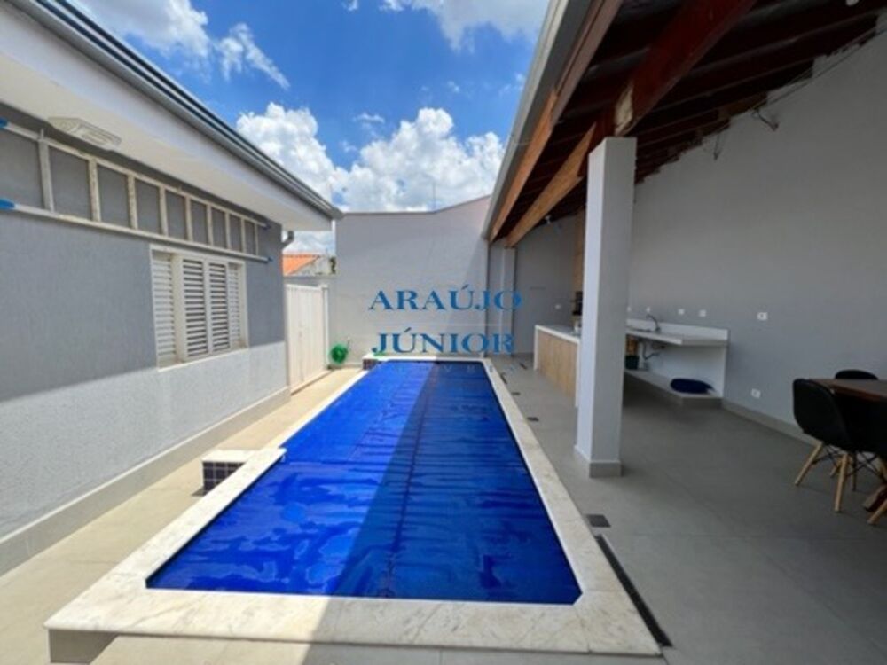 Casa à venda com 3 quartos, 180m² - Foto 2