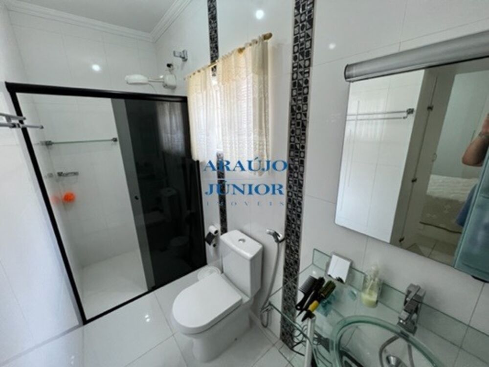 Casa à venda com 3 quartos, 180m² - Foto 16