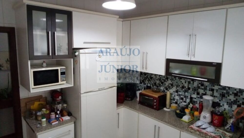 Apartamento à venda com 2 quartos, 105m² - Foto 9