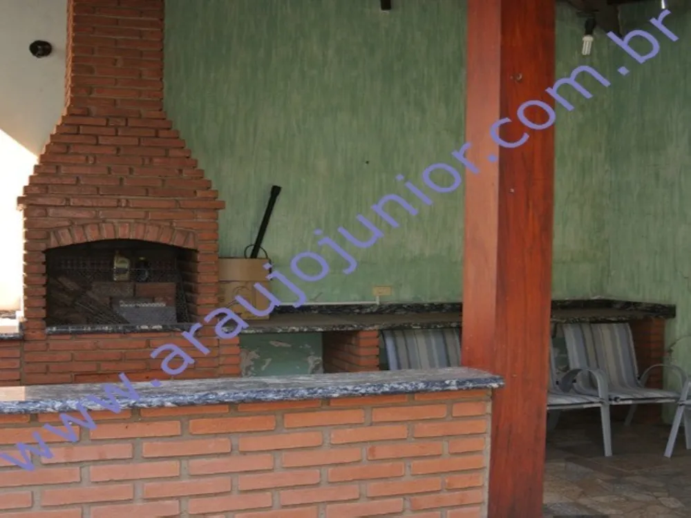 Casa, 4 quartos, 350 m² - Foto 1