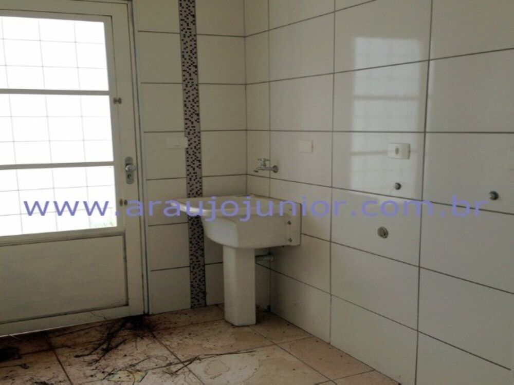 Casa, 3 quartos, 93 m² - Foto 1