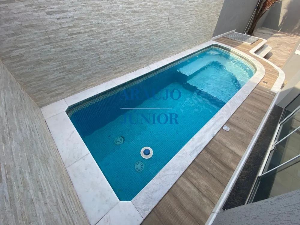 Casa, 3 quartos, 219 m² - Foto 4