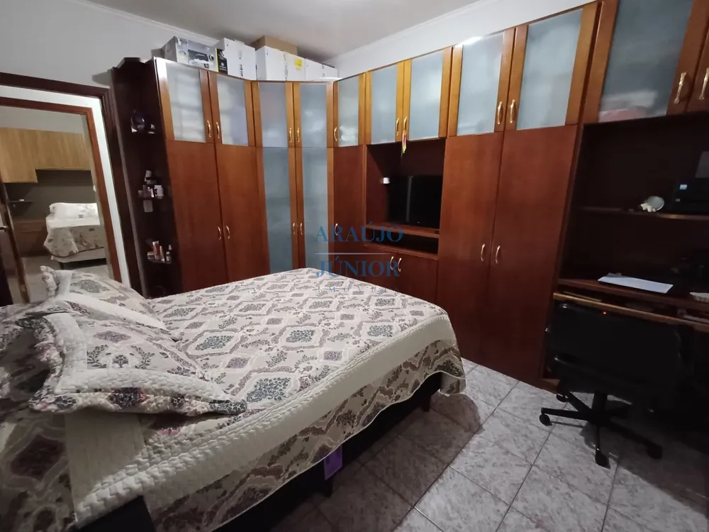 Casa, 3 quartos, 330 m² - Foto 9