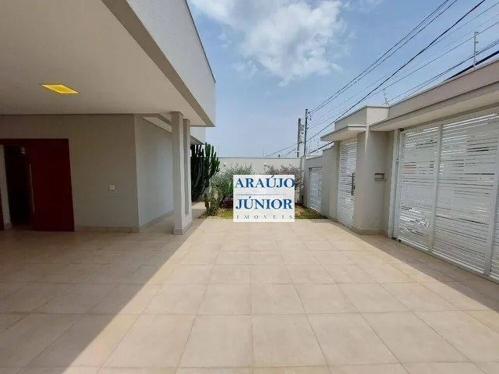 Casa à venda e aluguel com 3 quartos, 185m² - Foto 2