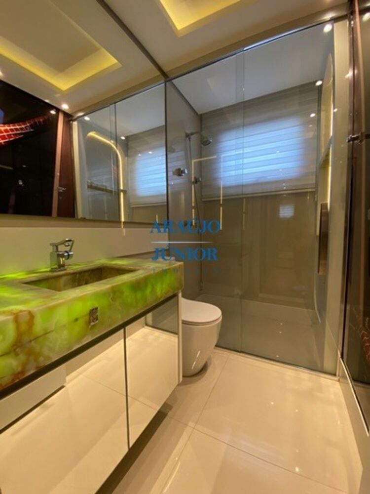 Casa à venda com 4 quartos, 400m² - Foto 35