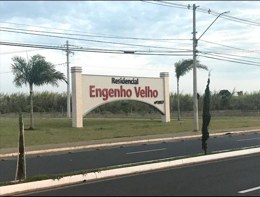 Terreno, 302 m² - Foto 1