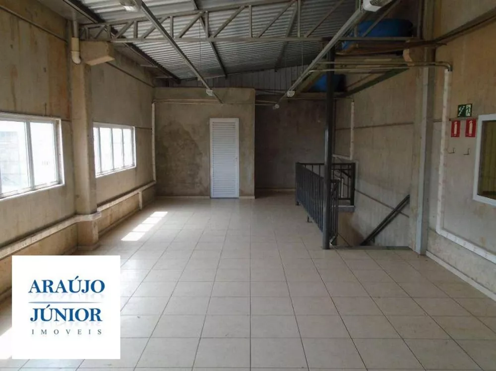 Depósito-Galpão-Armazém para alugar, 699m² - Foto 9