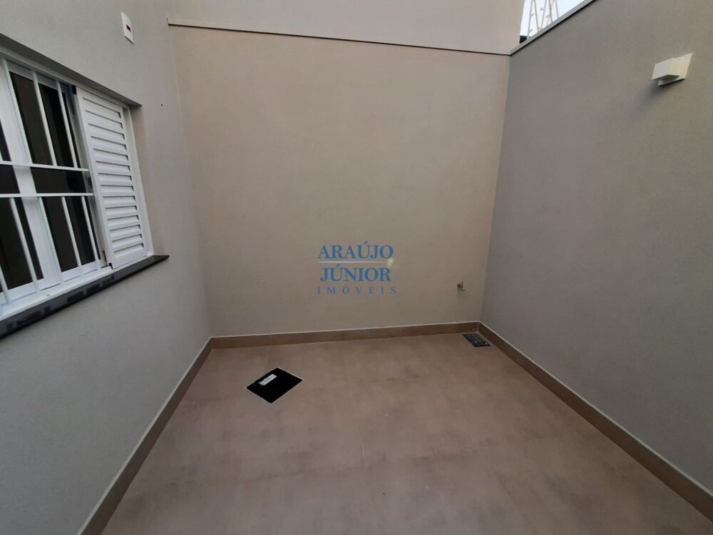 Casa à venda com 3 quartos, 134m² - Foto 4