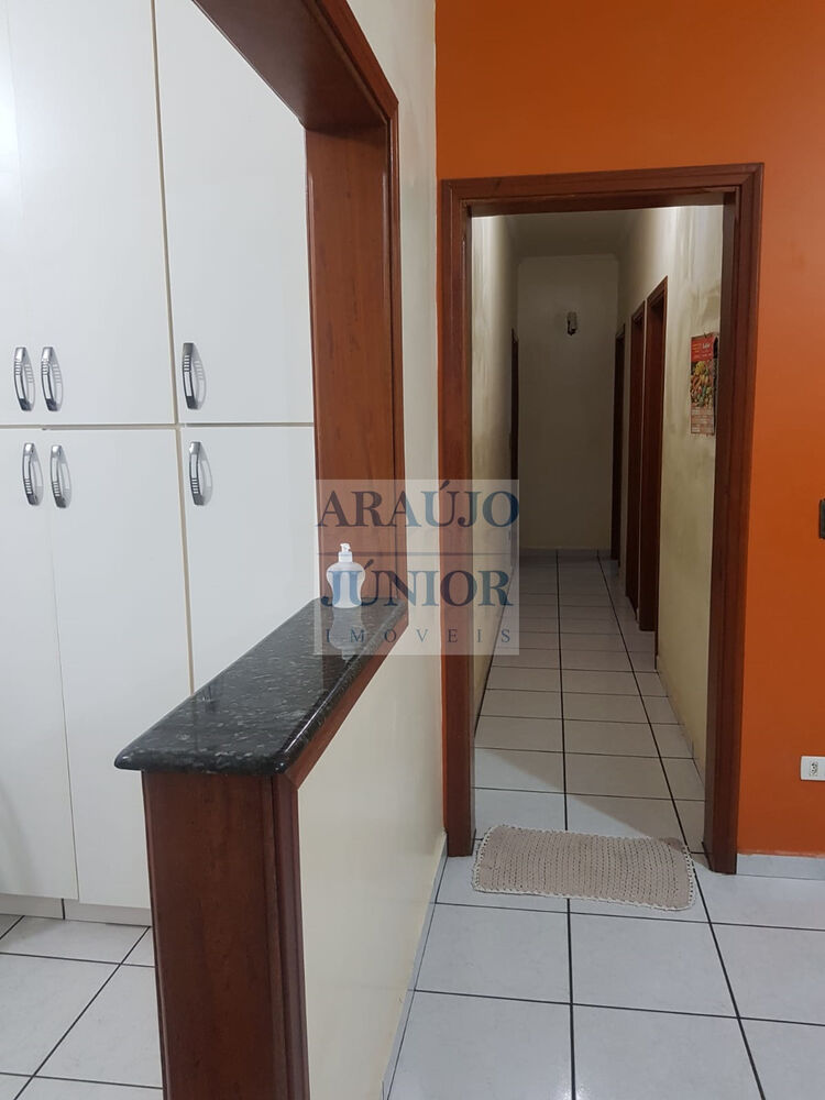 Casa, 3 quartos, 250 m² - Foto 6