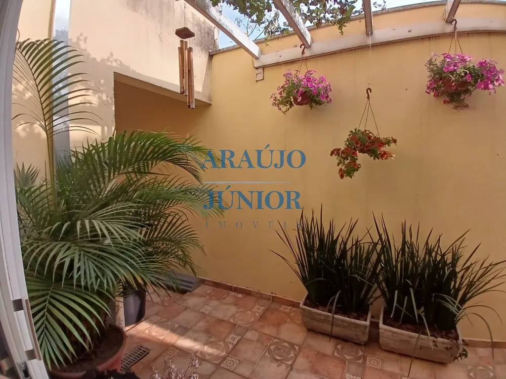 Casa, 3 quartos, 244 m² - Foto 11
