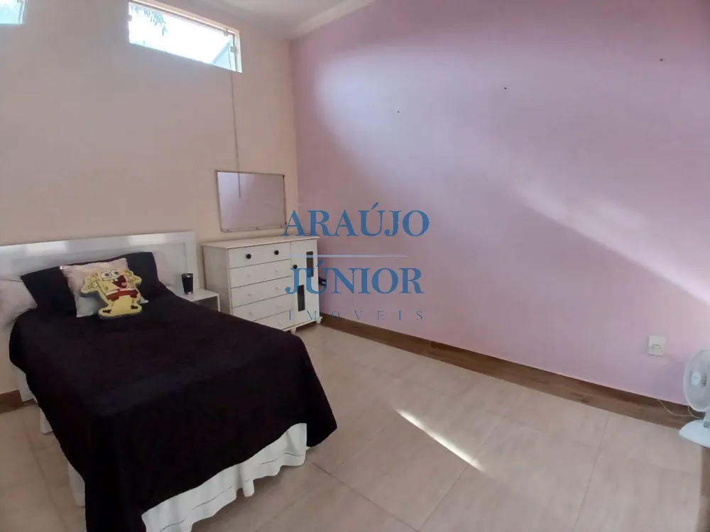 Casa, 3 quartos, 244 m² - Foto 9