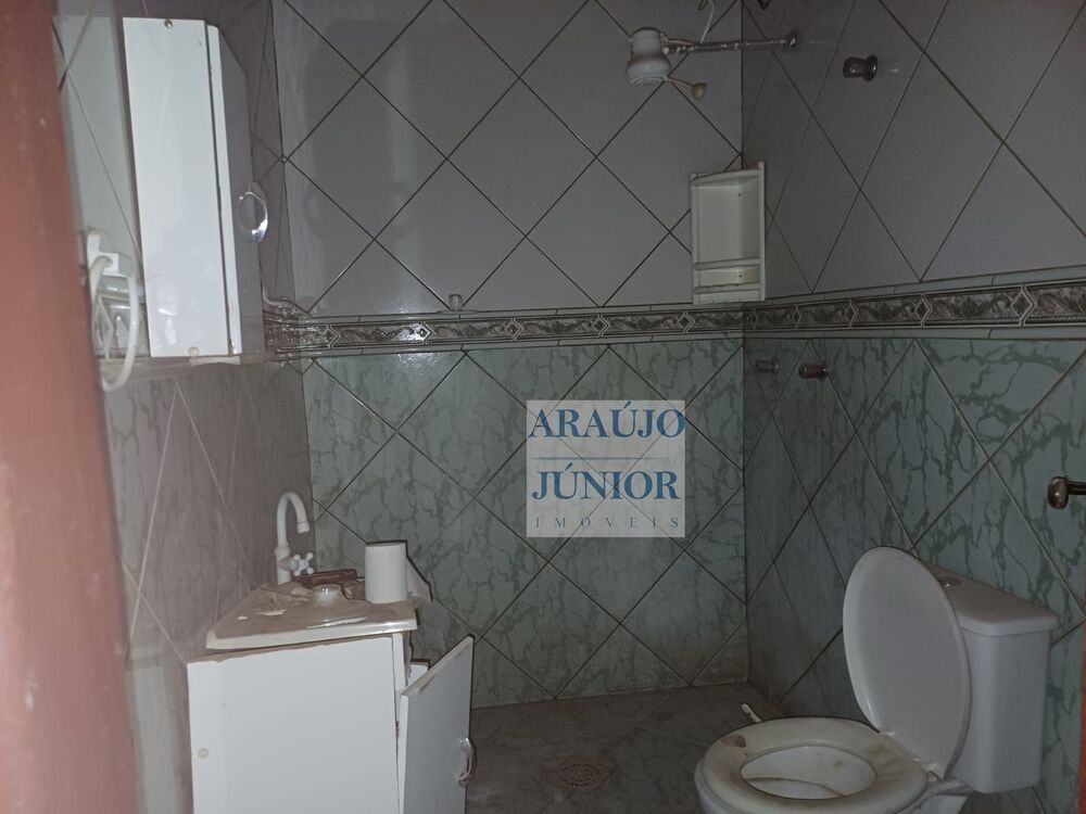 Casa à venda com 4 quartos, 150m² - Foto 6