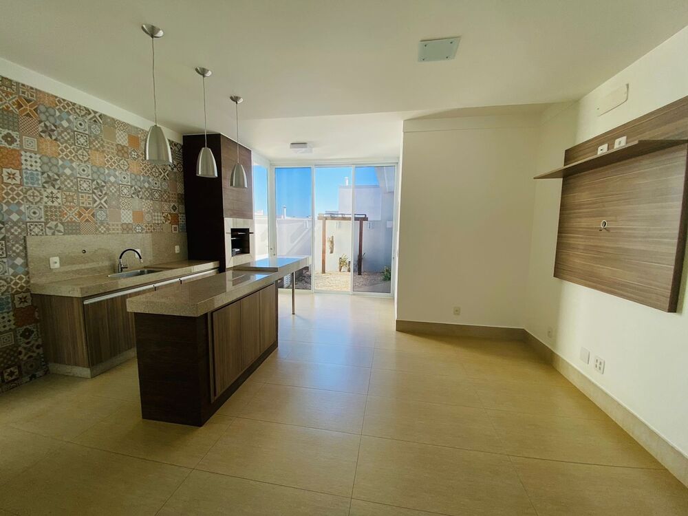 Casa à venda com 3 quartos, 284m² - Foto 8