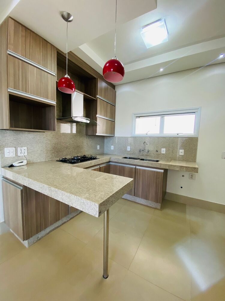 Casa à venda com 3 quartos, 284m² - Foto 9
