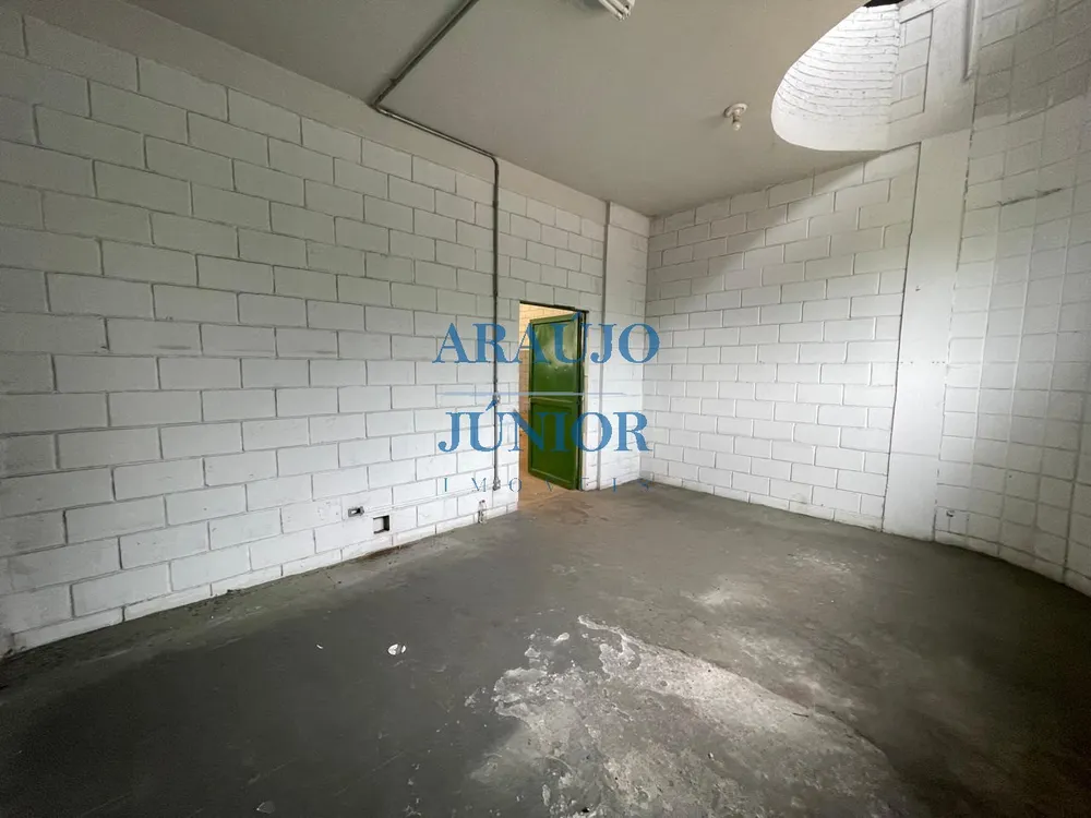 Depósito-Galpão, 1050 m² - Foto 11
