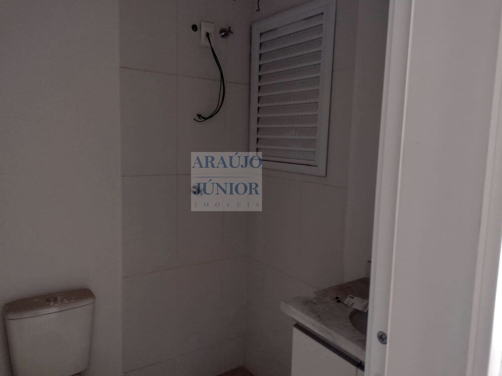 Apartamento à venda com 2 quartos, 70m² - Foto 9