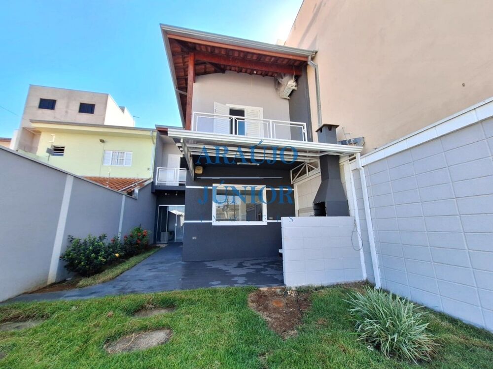 Casa, 3 quartos, 99 m² - Foto 1